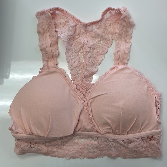 Pink Flower Lace Bralette w/ Removable Bra Pads - Picture 7 of 9